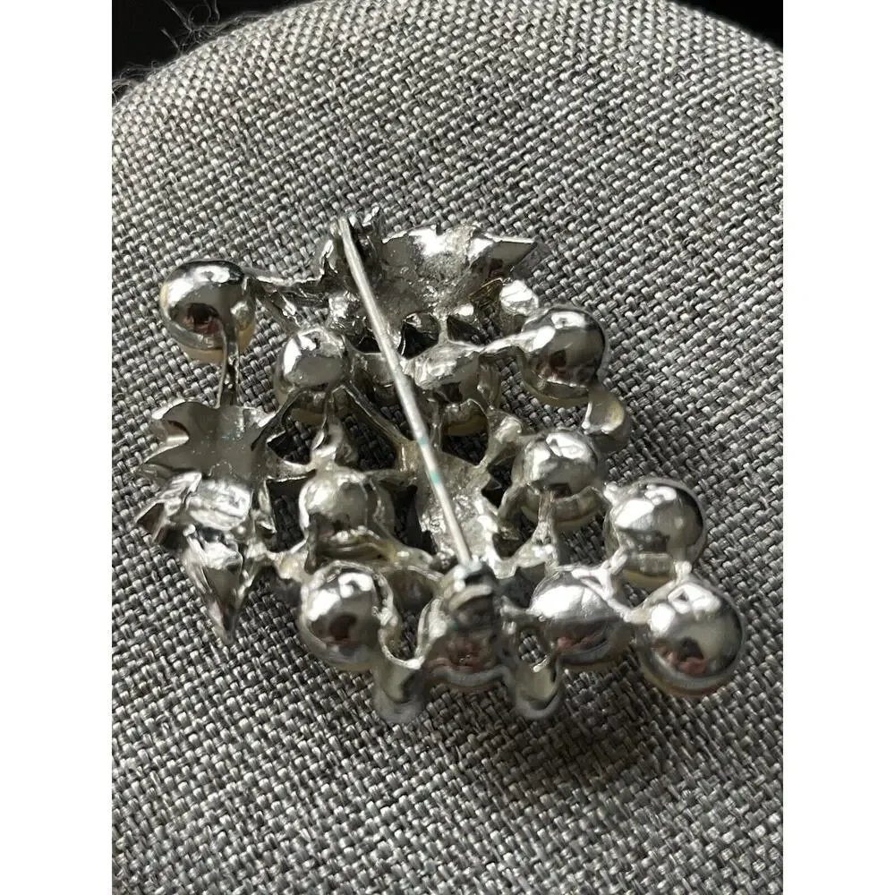 Vintage Faux Pearl Rhinestone Brooch Pin Silvertone Retro Floral Wedding Formal